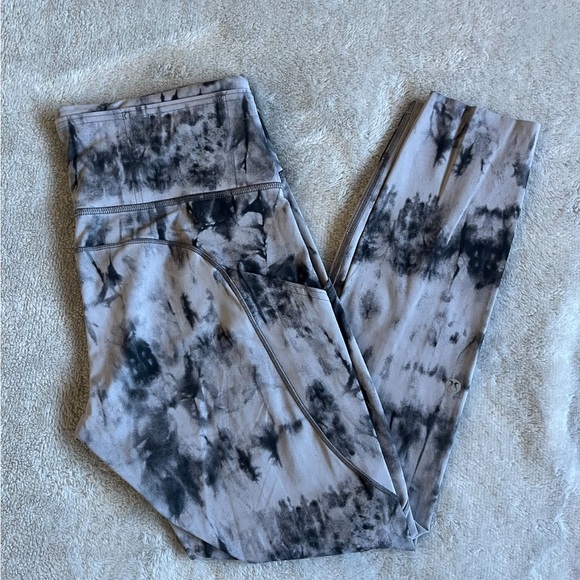 Lululemon Fast and Free Tight II 25" *Game Day size 8 - Picture 1 of 5